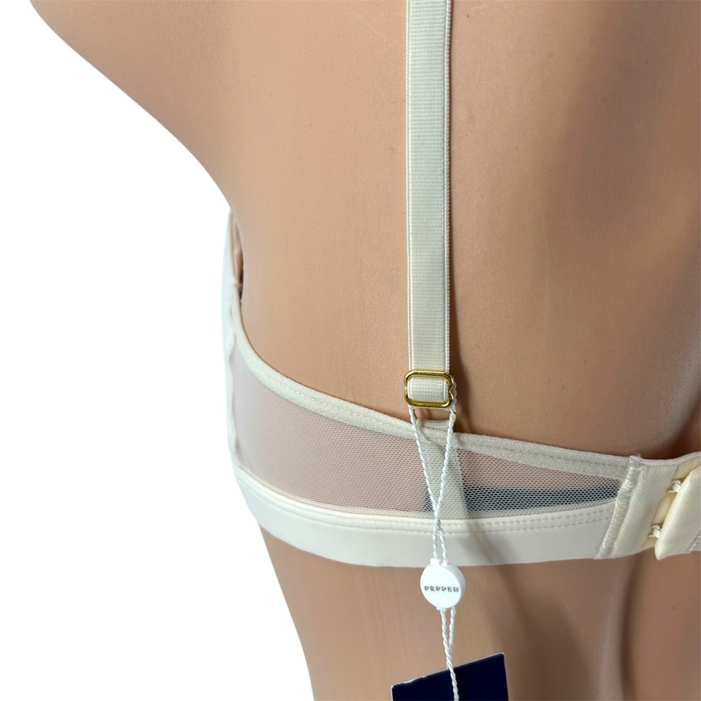 NWT PEPPER Limitless Wirefree Bra in White Smoke Size Large NEW - Picture 6 of 11